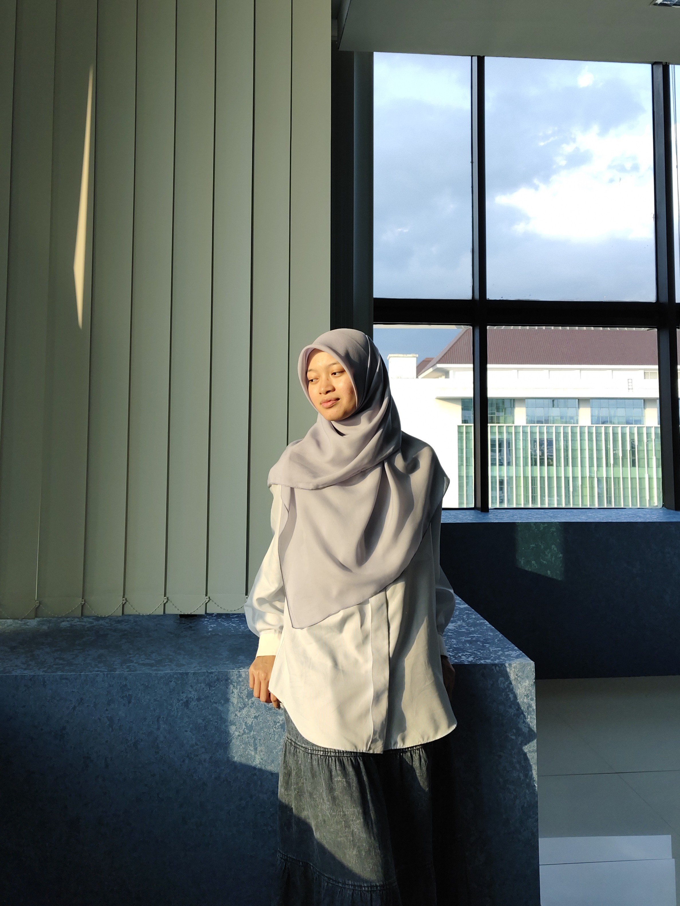 Mukaromah — Portrait